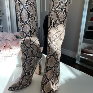 STEVE MADDEN alligator knee high boots